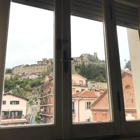 Al Campanile Centro Storico Ampio Luminoso E Panoramico Trilocale Carsoli