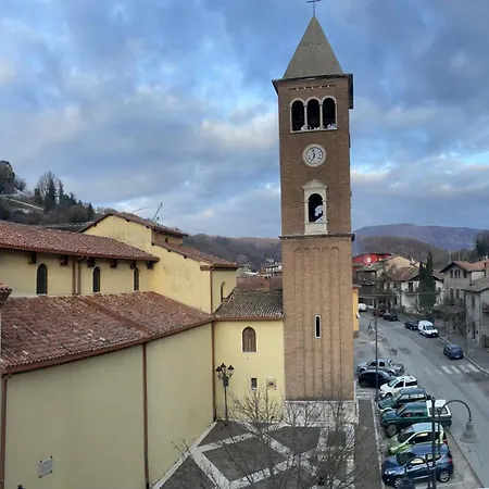 Al Campanile Centro Storico Ampio Luminoso E Panoramico Trilocale Prázdninový dům Carsoli