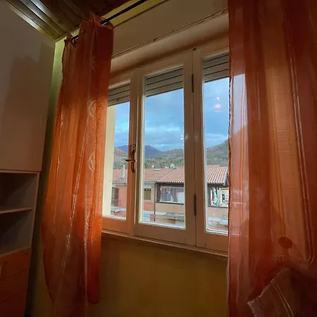 Al Campanile Centro Storico Ampio Luminoso E Panoramico Trilocale * Carsoli