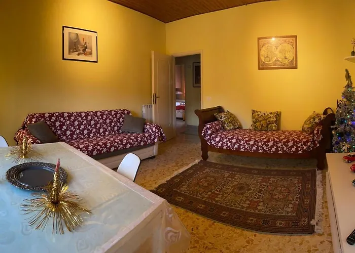 Al Campanile Centro Storico Ampio Luminoso E Panoramico Trilocale Tatil Evi