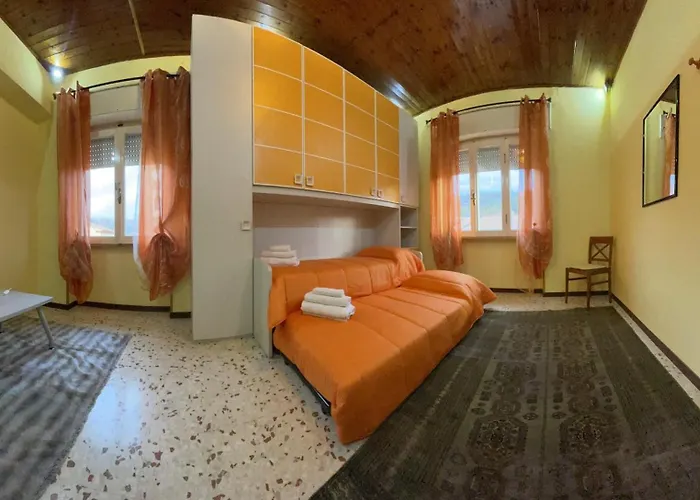 Al Campanile Centro Storico Ampio Luminoso E Panoramico Trilocale *