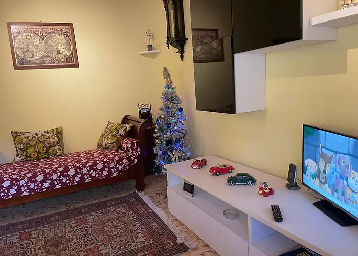 Al Campanile Centro Storico Ampio Luminoso E Panoramico Trilocale Nyaraló *