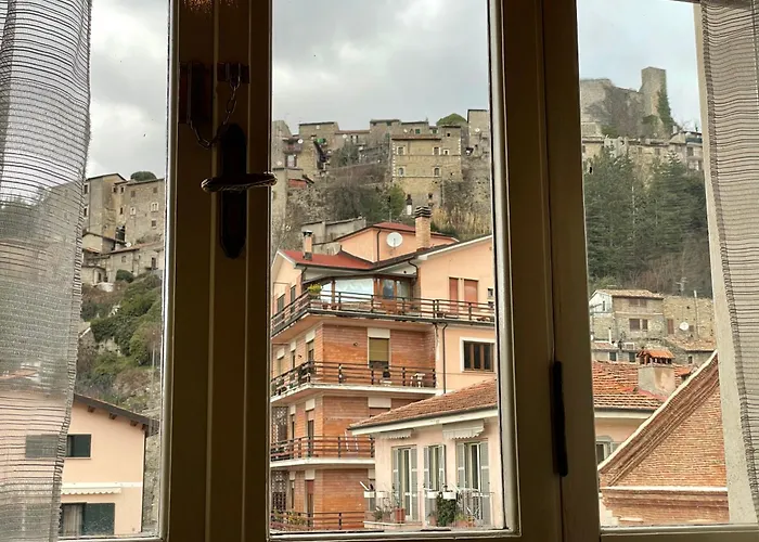 Al Campanile Centro Storico Ampio Luminoso E Panoramico Trilocale Tatil Evi Carsoli