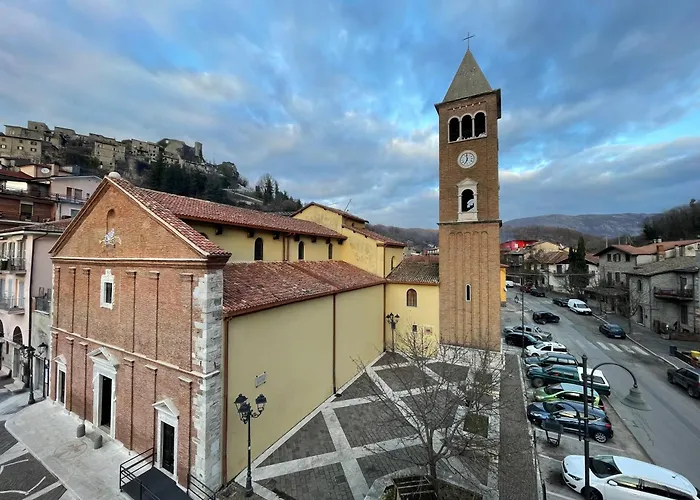 Al Campanile Centro Storico Ampio Luminoso E Panoramico Trilocale Tatil Evi